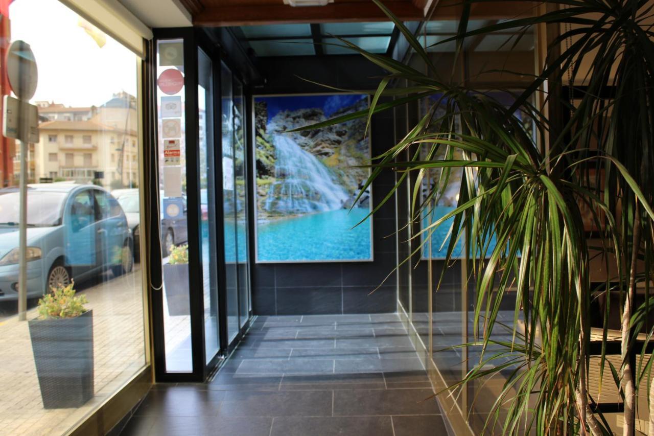Hotel Alda A Boira Jaca Exterior photo