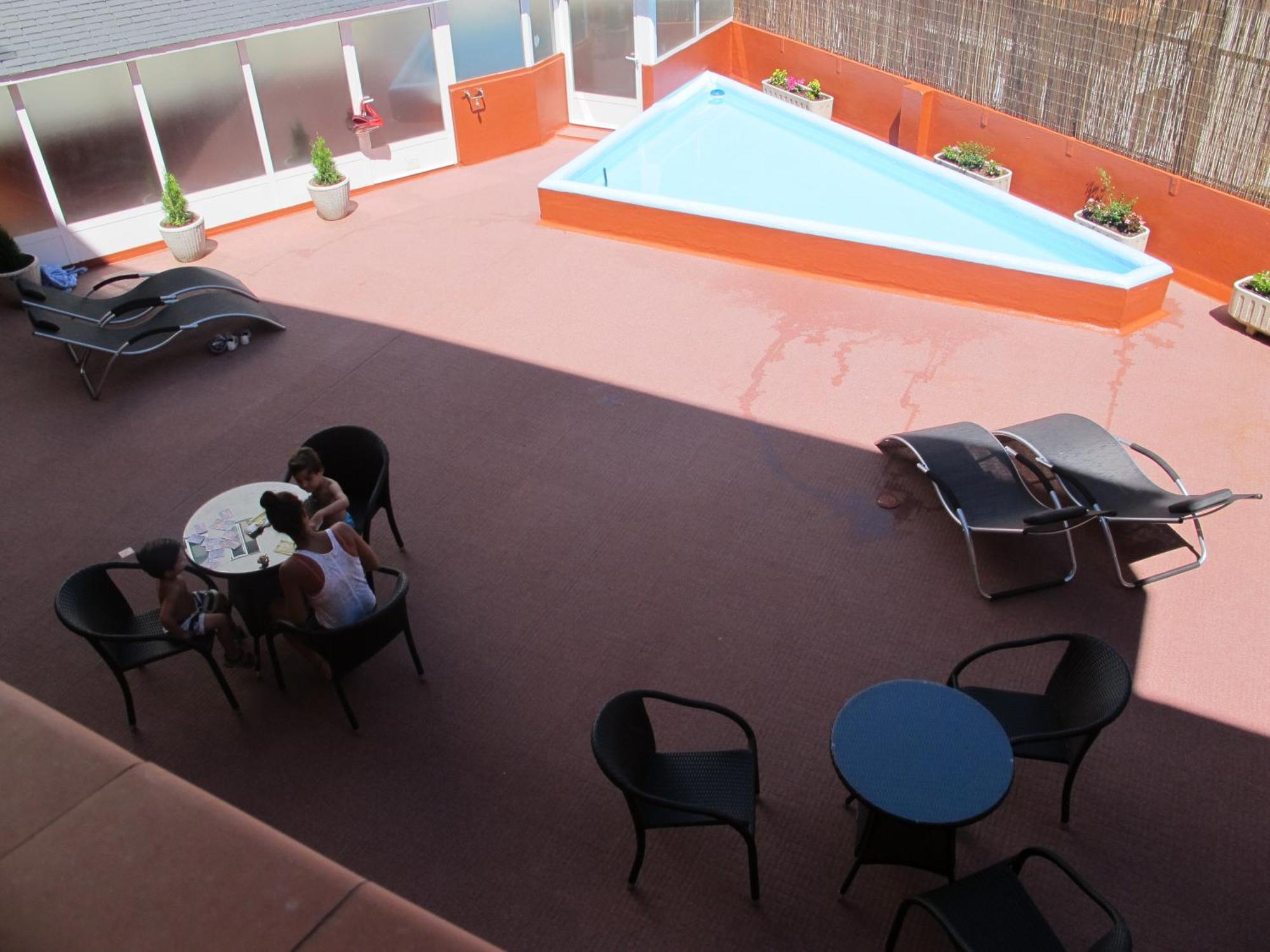 Hotel Alda A Boira Jaca Exterior photo